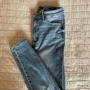 Judy Blue Tummy Control jeans